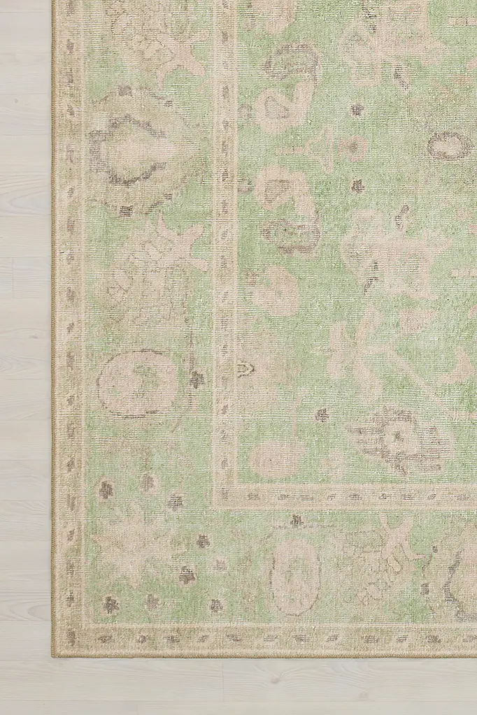 LAY_009 corner.webp
