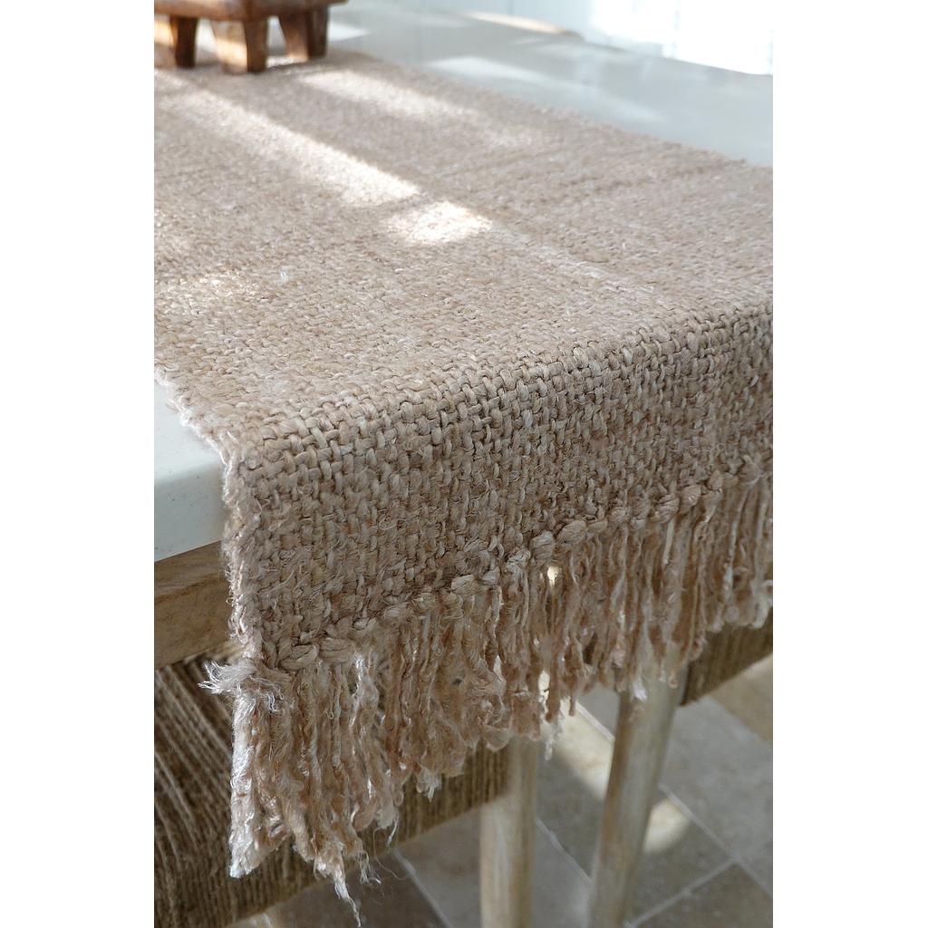 BEIGE TABLE RUNNER