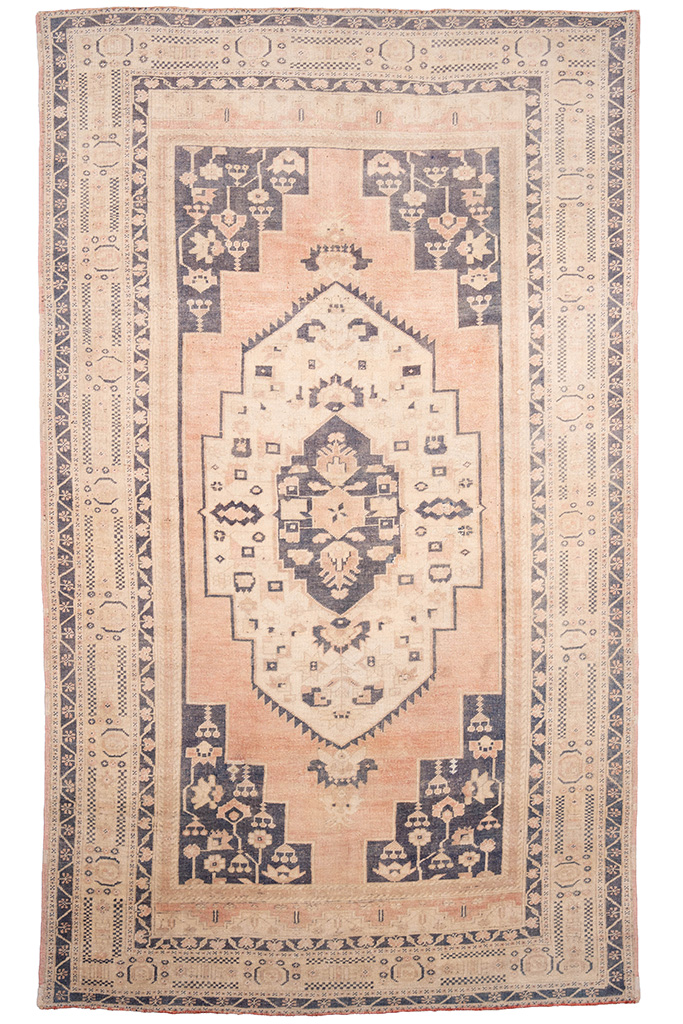 TURKISH AKSARAY TASPINAR WOOL RUG 70 YEAR OLD 