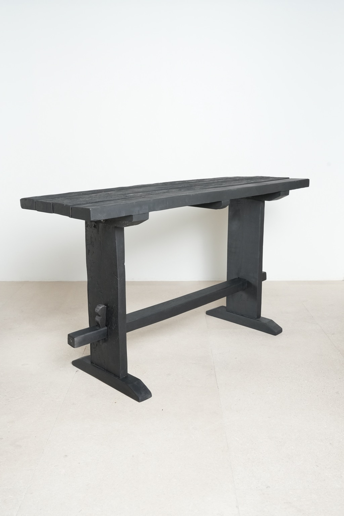 BLACK WOODEN CONSOLE