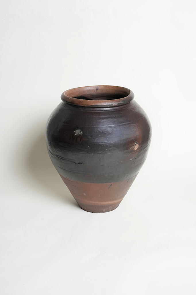 VINTAGE CERAMIC POT 4 (39x39x53 CM)